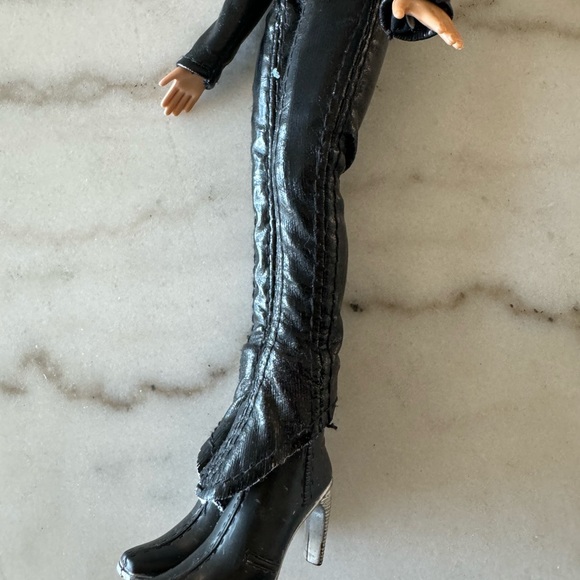 Bratz Dynamite Nevra - Picture 6 of 8